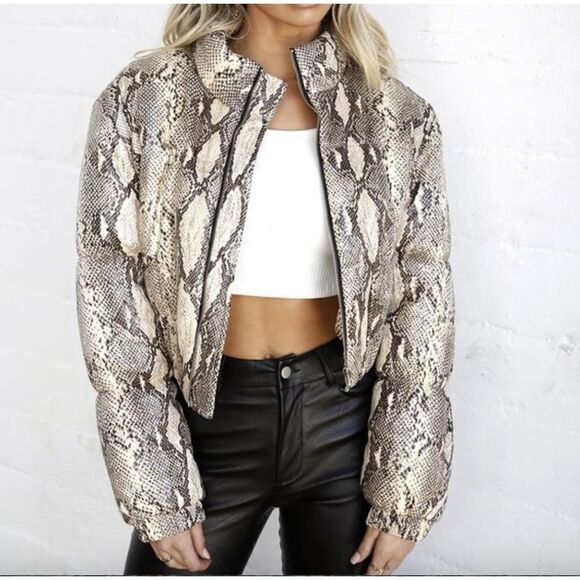 Revolve Tiger Mist Smalll Snake Print Cropped Puffer Jacket Australia Baddie - Picture 1 of 15